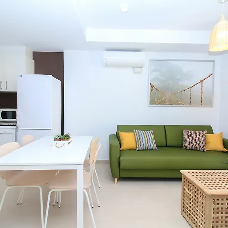 Ecobet Apartment *